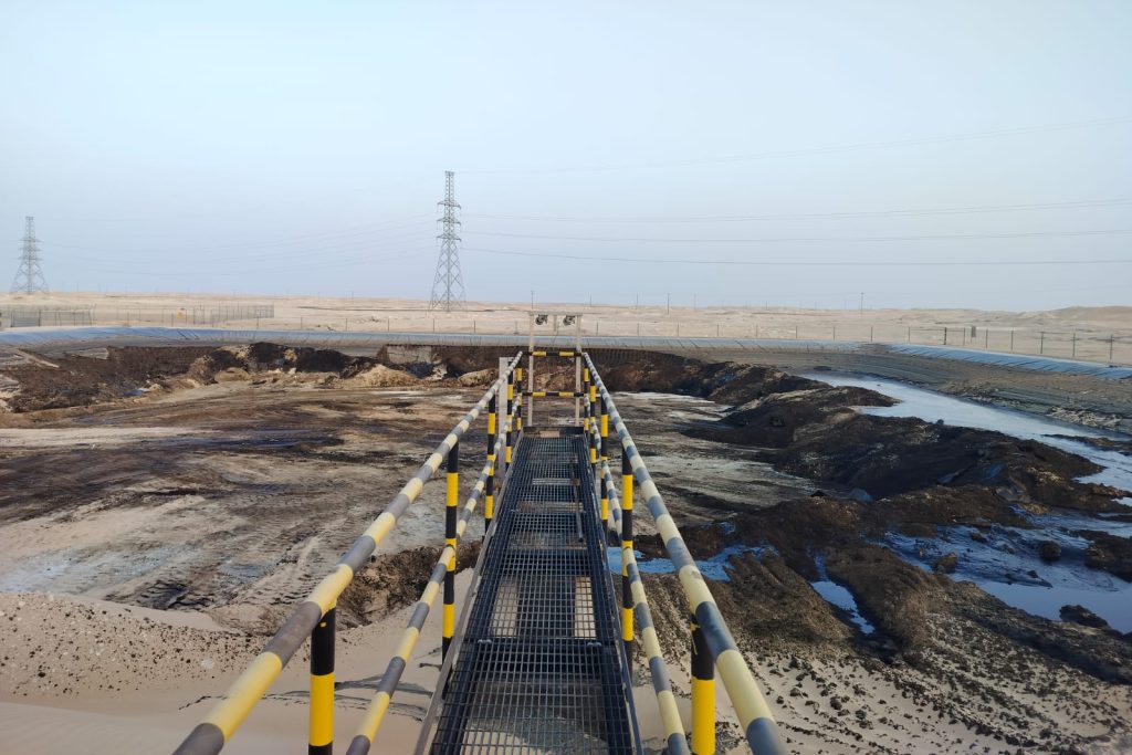 Oil pond lining repair and replacement